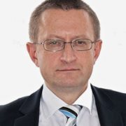 Ředitel Ladislav Dušek: Zůstane-li stejná varianta omikronu, projdeme podzimem bez vážných zdravotních ataků